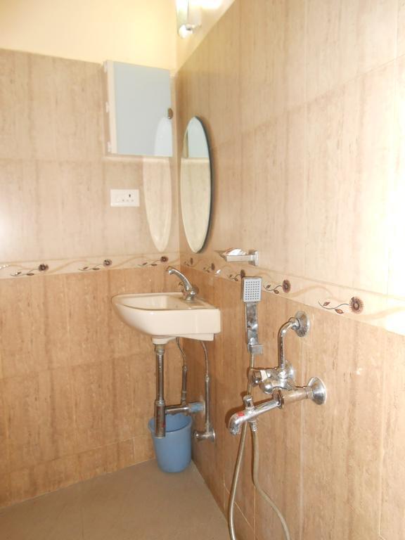 Basera Guest House Kolkata Room photo