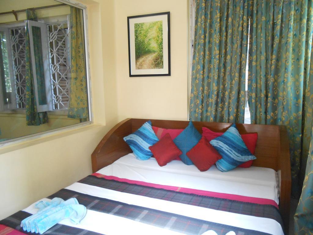Basera Guest House Kolkata Exterior photo